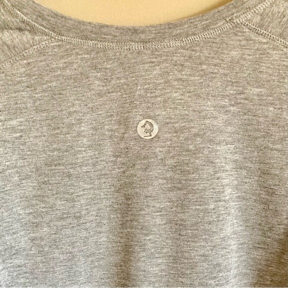 NEW Scorpio Sol Cropped Sweatshirt Super Soft Activewear Yoga Gray Size S - Picture 4 of 8